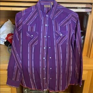 Ladies purple Wrangler pearl snap shirt